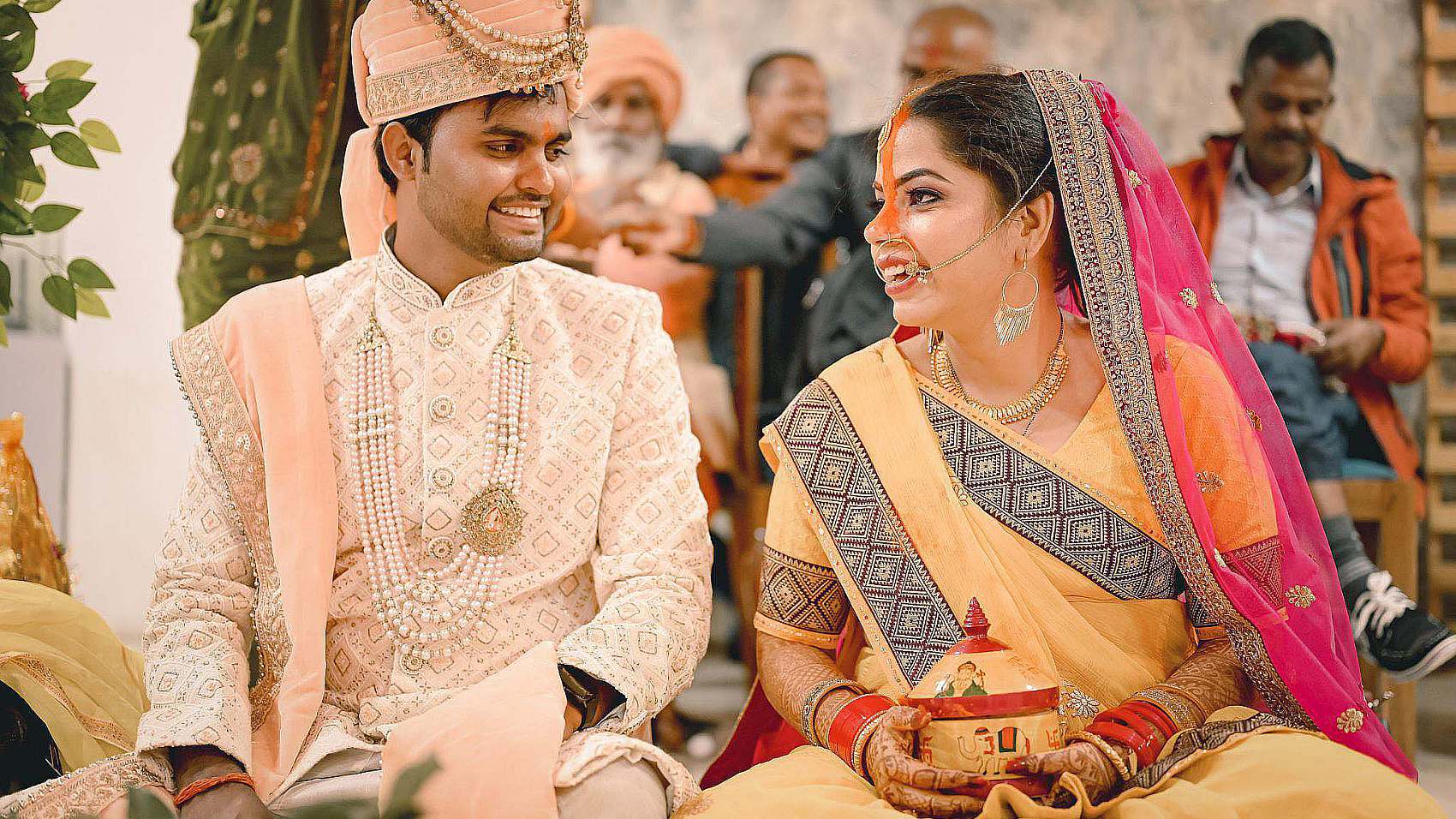 Are there any good wedding photographers in Gorakhpur?